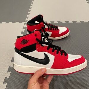 Air Jordan 1 KO Chicago
